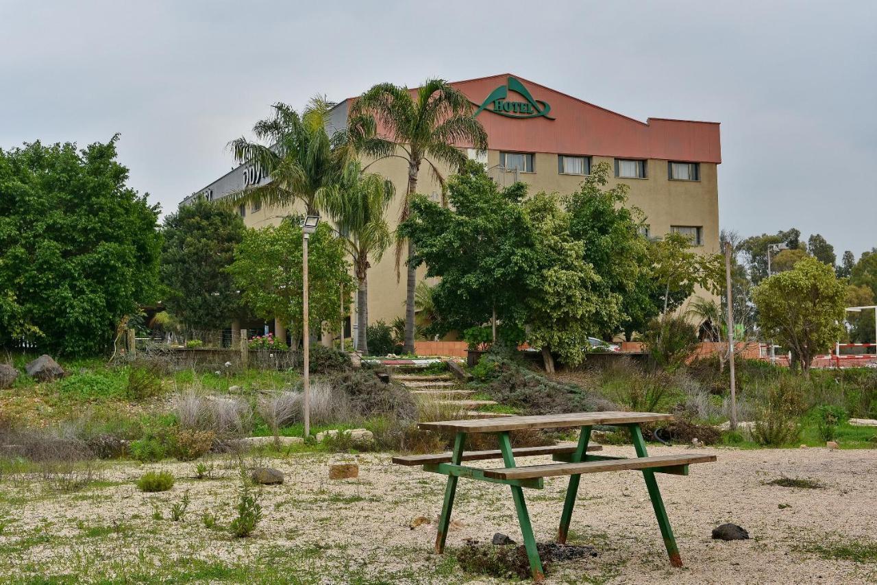 Pearl Of The Valley Hotel Kfar Tavor エクステリア 写真