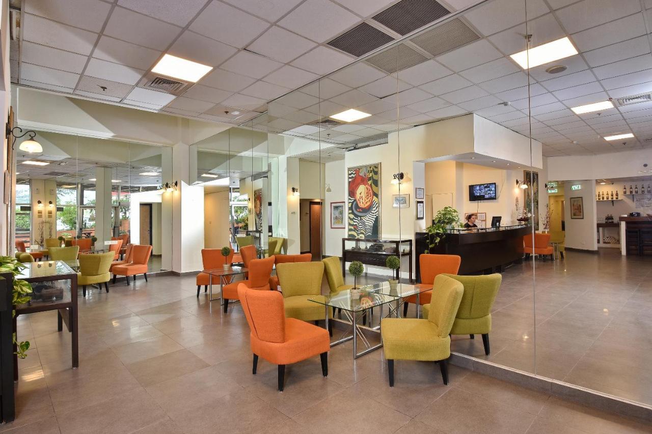 Pearl Of The Valley Hotel Kfar Tavor エクステリア 写真