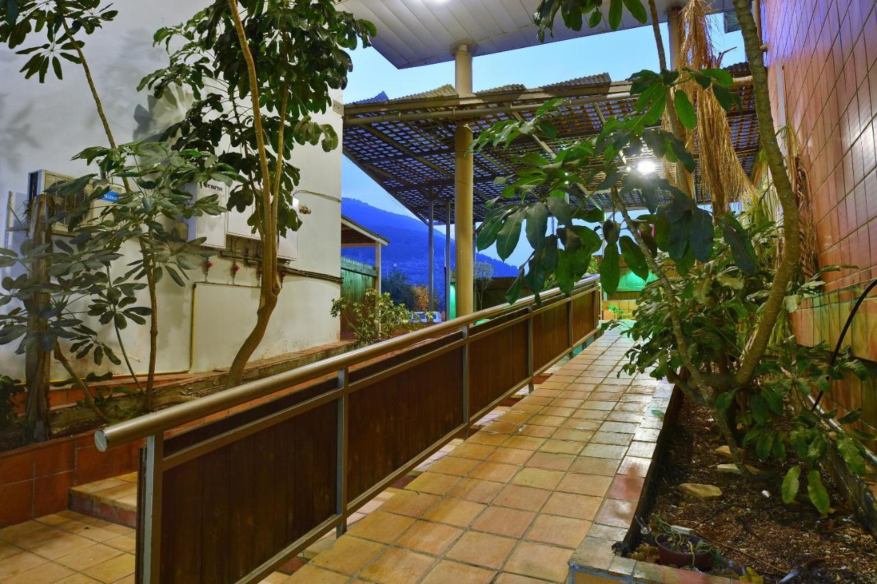 Pearl Of The Valley Hotel Kfar Tavor エクステリア 写真