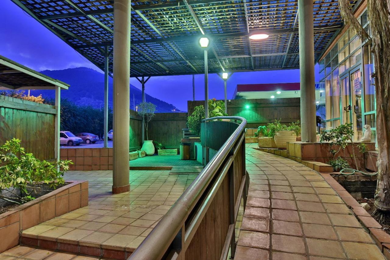 Pearl Of The Valley Hotel Kfar Tavor エクステリア 写真