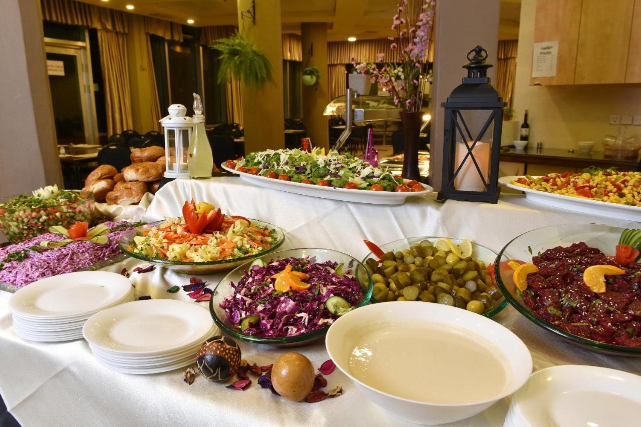 Pearl Of The Valley Hotel Kfar Tavor エクステリア 写真